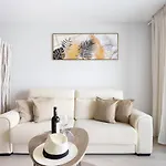 Home2book Stylish & Relax Attic Apartment La Tejita