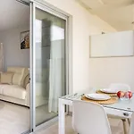 Home2book Stylish & Relax Attic