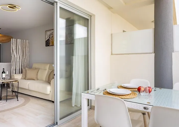 Home2book Stylish & Relax Attic