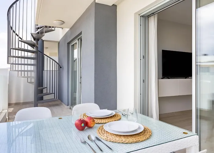 Home2book Stylish & Relax Attic Apartman La Tejita