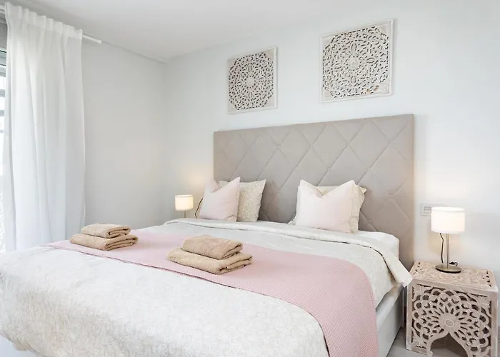 Home2book Stylish & Relax Attic *