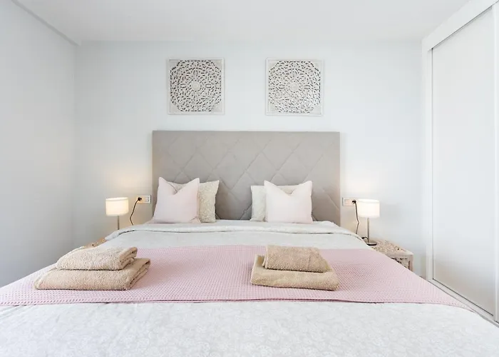 Home2book Stylish & Relax Attic